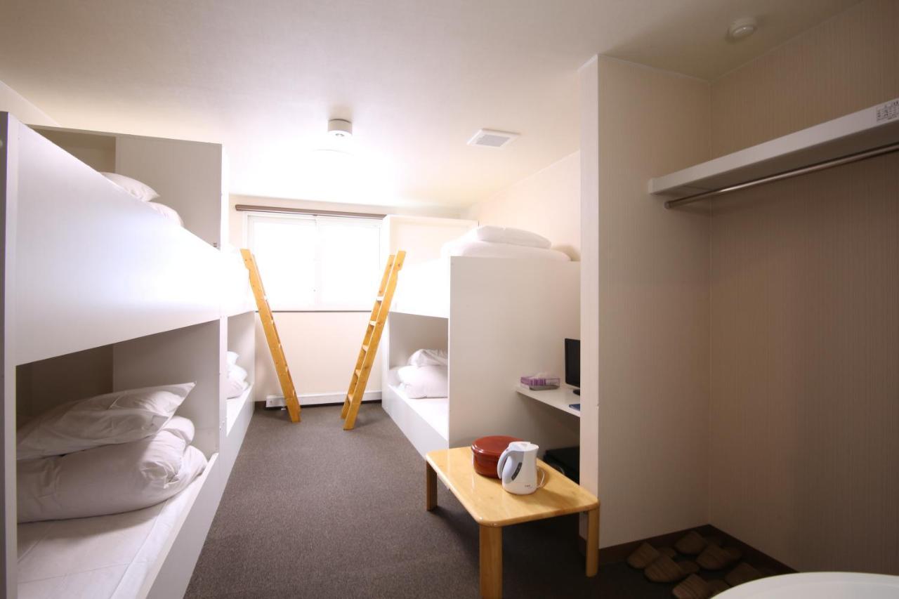 ลอดจ์ โกโรปกกูรุ Hotel โอมาการิ ภายนอก รูปภาพ