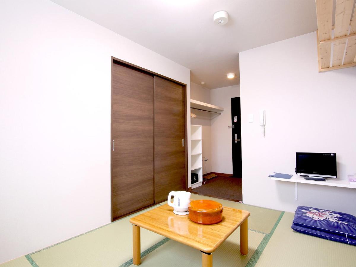 ลอดจ์ โกโรปกกูรุ Hotel โอมาการิ ภายนอก รูปภาพ