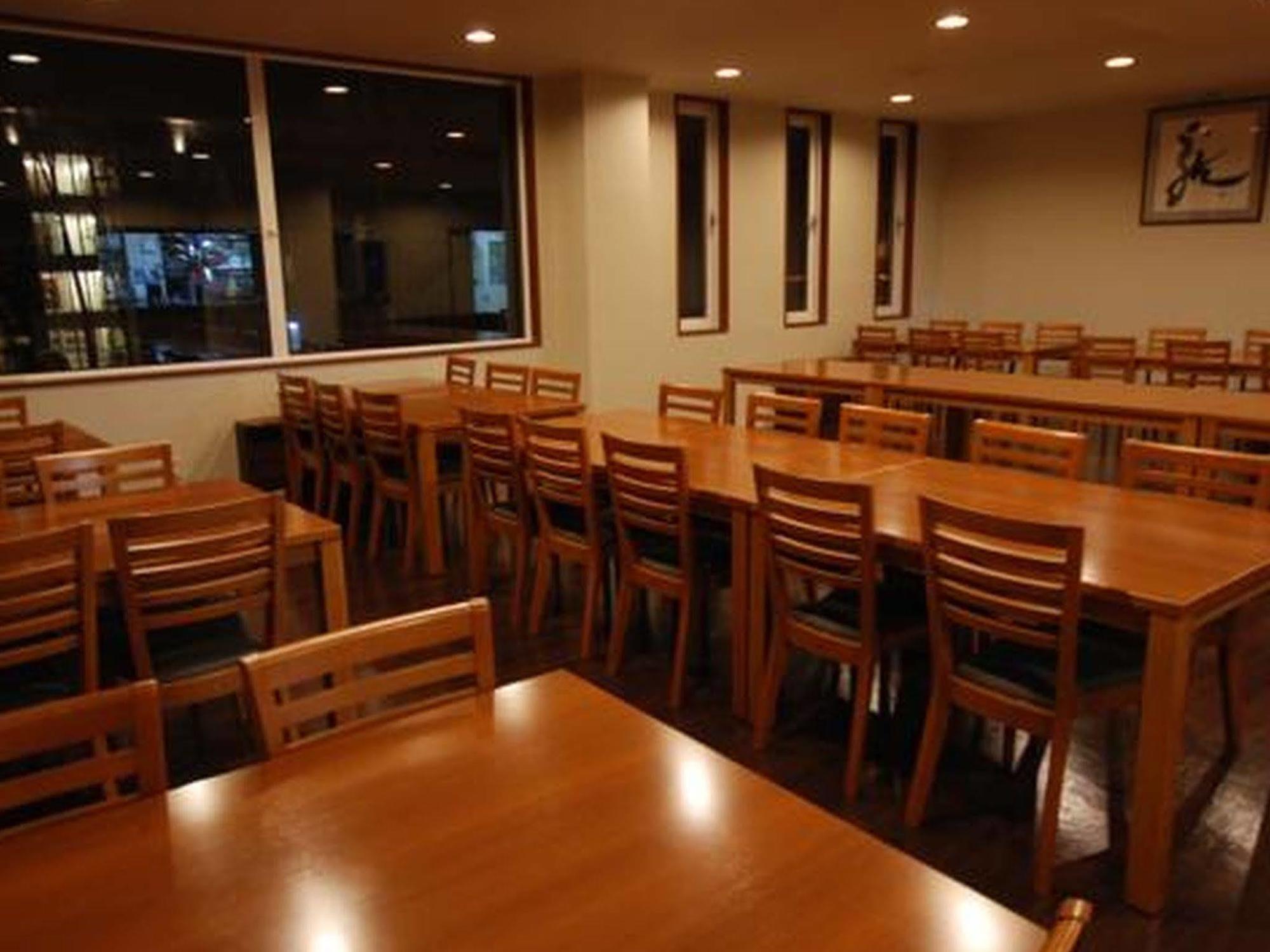 ลอดจ์ โกโรปกกูรุ Hotel โอมาการิ ภายนอก รูปภาพ